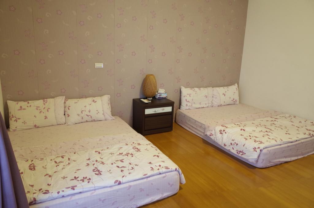 Dong Gang Li Yuan Homestay Donggang Exterior foto