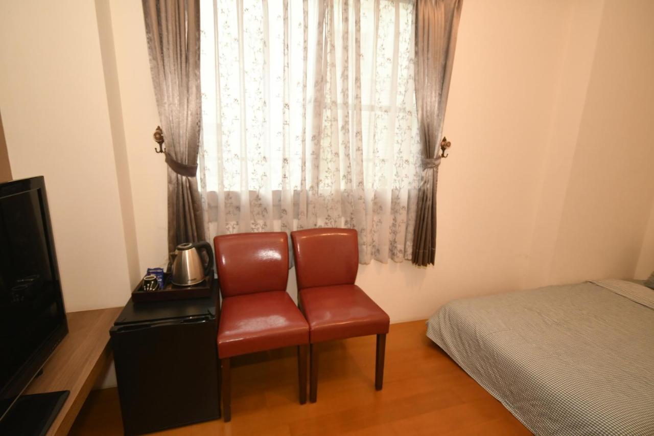 Dong Gang Li Yuan Homestay Donggang Exterior foto