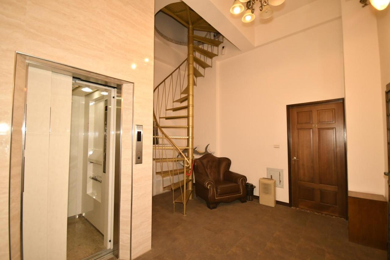 Dong Gang Li Yuan Homestay Donggang Exterior foto